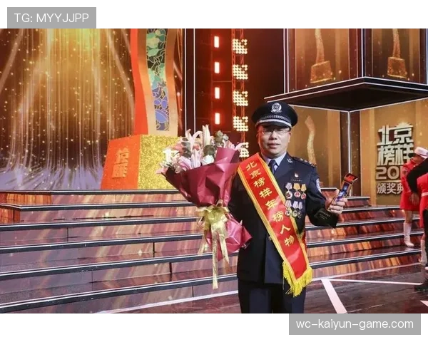 俱乐部打造“青少年度人物”评选活动，激励榜样示范